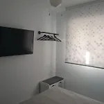 Encantador Residencial Con Piscina *