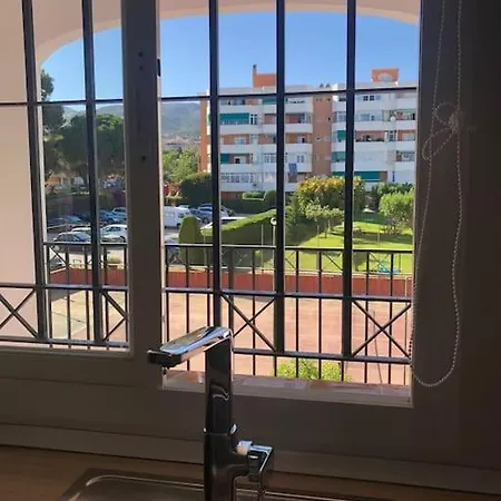 Encantador Residencial Con Piscina Torremolinos