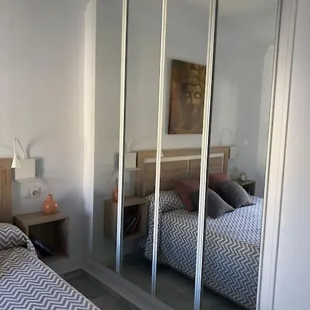 Encantador Residencial Con Piscina