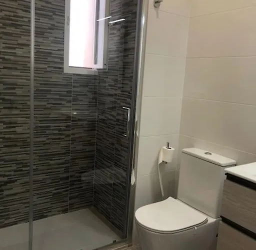 Encantador Residencial Con Piscina