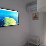Encantador Residencial Con Piscina 公寓 *